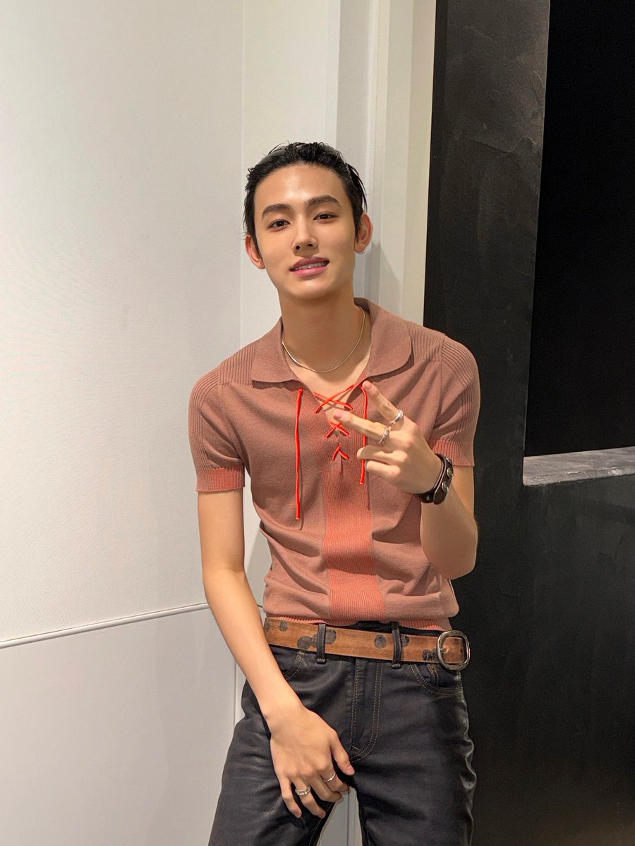 eomseem's tweet photo. amoy kanta ng rapprojectsix https://t.co/3SRcBFEMpP