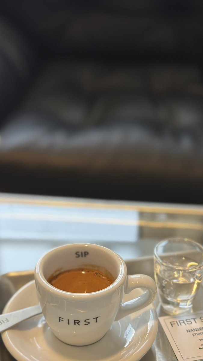 Cabriniq8's tweet photo. مساء الخير.. 

اسبريسو ☕️ 

#السعودية 
#الكويت_الآن 
#حائل https://t.co/aakAY6qua1
