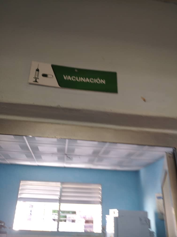 PolMachacoGbcoa's tweet photo. Departamento de Vacunación Pol. Docente Ángel Machaco Ameijeiras

Cumplimiento con esmerada dedicación del programa de vacunación a los niños de nuestra área de salud para garantizar la inmunización adecuada que garantice su crecimiento saludable https://t.co/58bdExhdwP