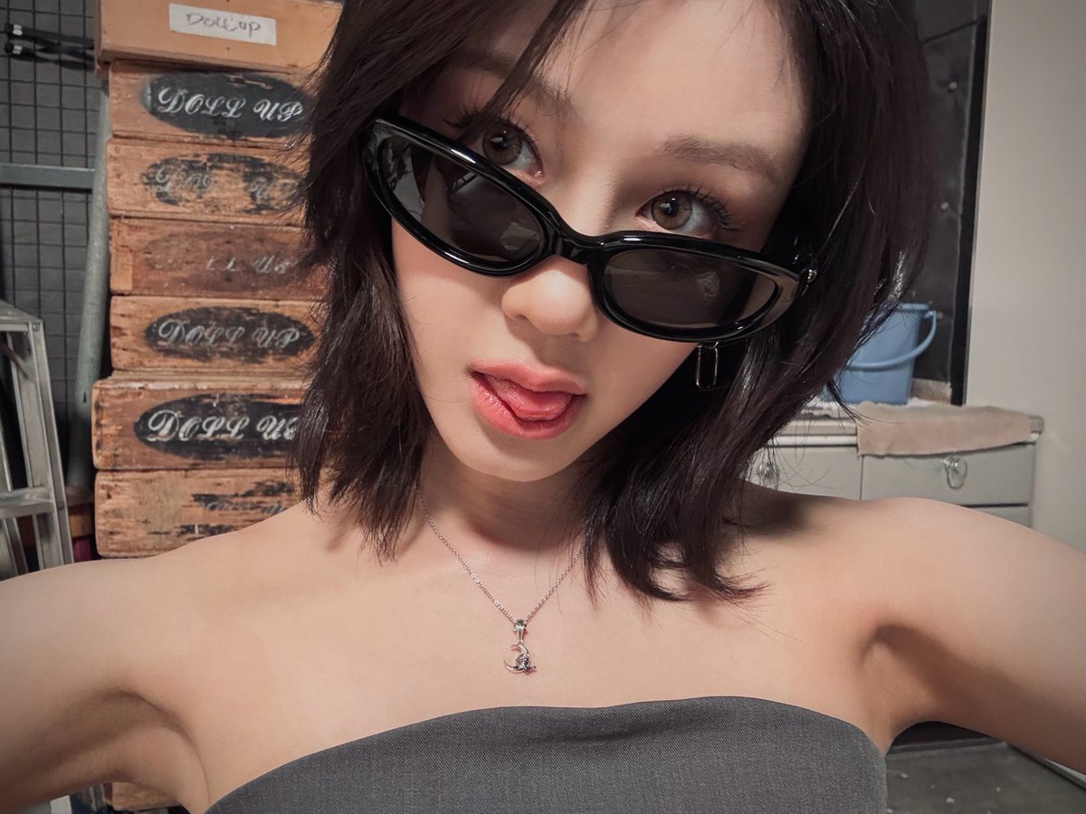 SeptyaSept12111's tweet photo. 080926 weverse update 

   ~my love😍👑

#PHARITA #파리타 #BABYMONSTER https://t.co/QQ8oZAdMor