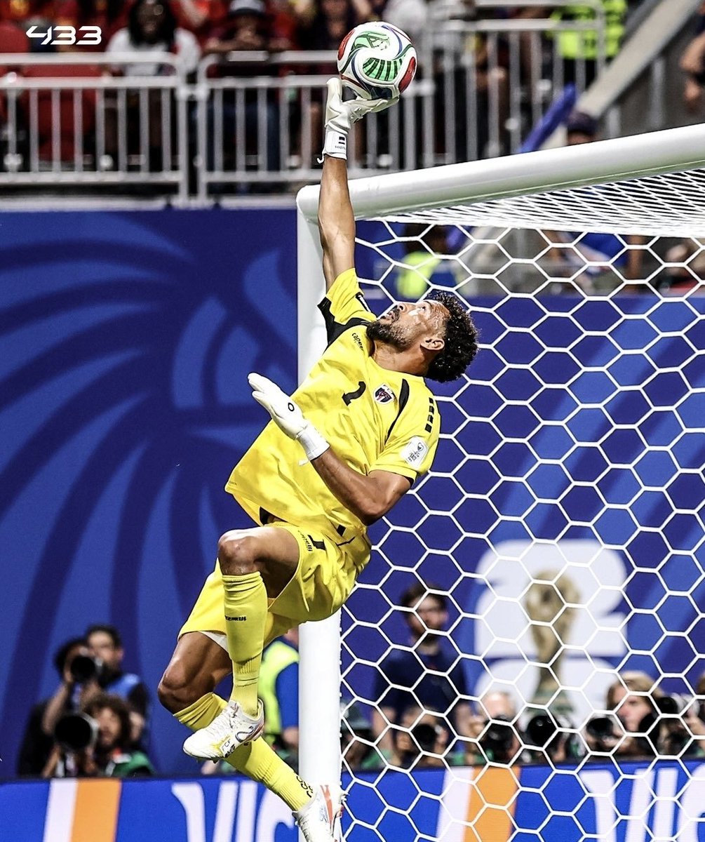 PoojaMedia's tweet photo. I don't think any player has achieved the kind of growth for Vozinha. 

Nominated for best GK for Ballon d'Or 🔥 https://t.co/y0cA49YBA2
