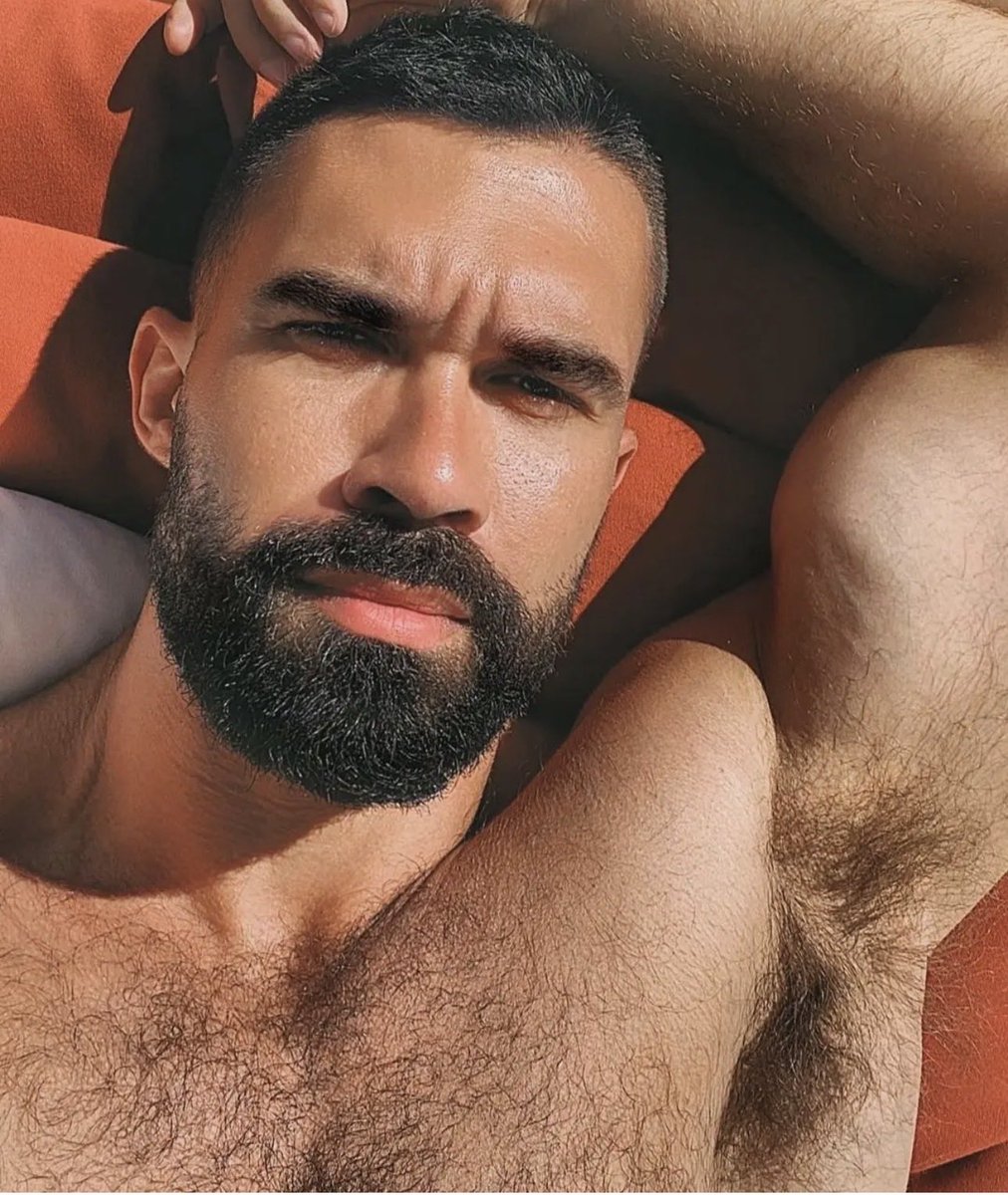 LHurg10's tweet photo. A little sun to start my day https://t.co/hVcByxcpdK