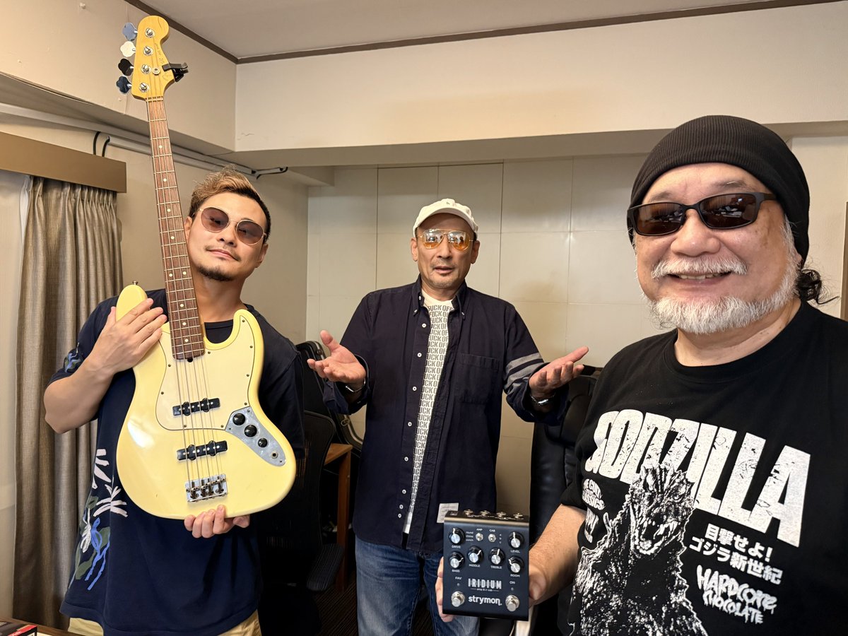 gurasanpark's tweet photo. 朝から打ち合わせ〜なんと数年ぶりに剣さんと外ランチ！
その後ノッサンも合流してダブルジョイで色々してました
今日も収穫あり！！ https://t.co/2lycP28mng