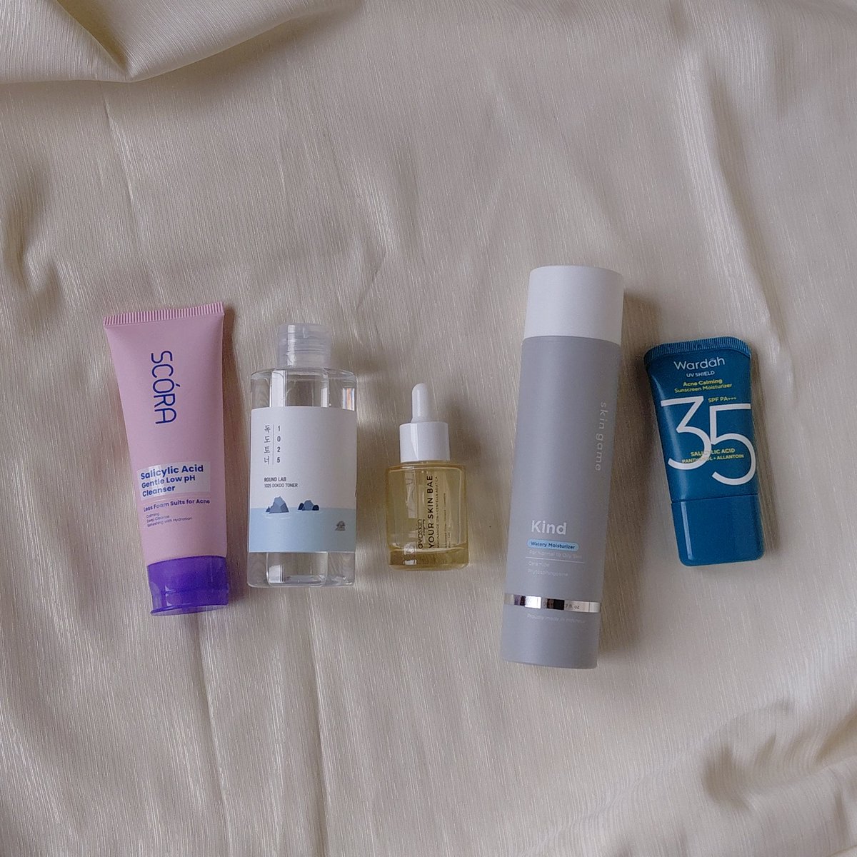themagntameadow's tweet photo. ✨DAILY SKINCARE ROUTINE ✨

-- oily skin type, mildly dehydrated
-- local and non-local brands https://t.co/3bNMcRjbcG