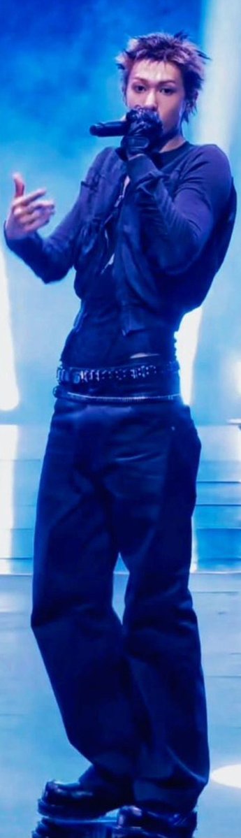 bulibulizz's tweet photo. 피지컬 ㅠㅠ https://t.co/EBOgl7U07e