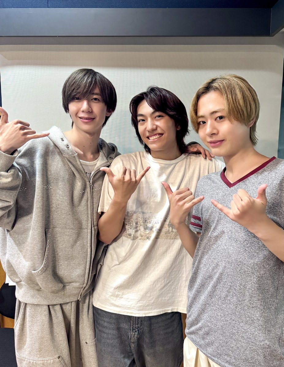 jr_official_X's tweet photo. 【 Radio📻 】

今週の『 #カンバリ！』は💨

前半は #永岡蓮王 がひとりで🎙️🌟
後半は #岡佑吏 と #井上一太 が加わった3人でお届けしました🎶

お聴きいただいた皆さま、ありがとうございました🫳🏻🌉

#AmBitious https://t.co/9GarvO7x4O