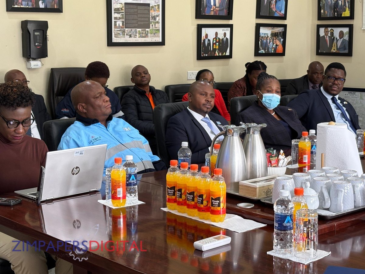 HeraldZimbabwe's tweet photo. A Botswana government delegation led by Minister of Local Government and Traditional Affairs Ketlhalefile Motshegwa is in Zimbabwe on a working visit to Geo Pomona. The visit seeks to finalise a Memorandum of Understanding (MoU) on waste management between the two countries.
📸: Harmony Agere