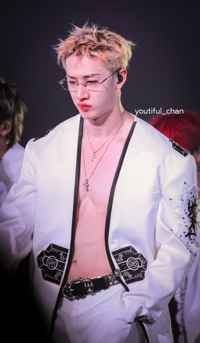 youtiful_chan's tweet photo. 260905 'RUN IT NAGOYA'

AURA

#방찬 #BangChan
#스트레이키즈 #StrayKids https://t.co/ANhFH83PHW