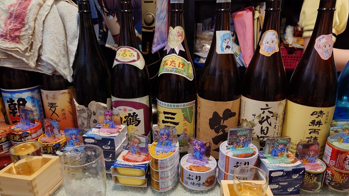 pusai's tweet photo. 昨日は前から行きたかった上野の燗これさんで飲んだ！

エロゲー+ときメモ+ラブプラスの日本酒バー！ウチの好きなもんが詰まってる！！ https://t.co/QL6Ghetri3