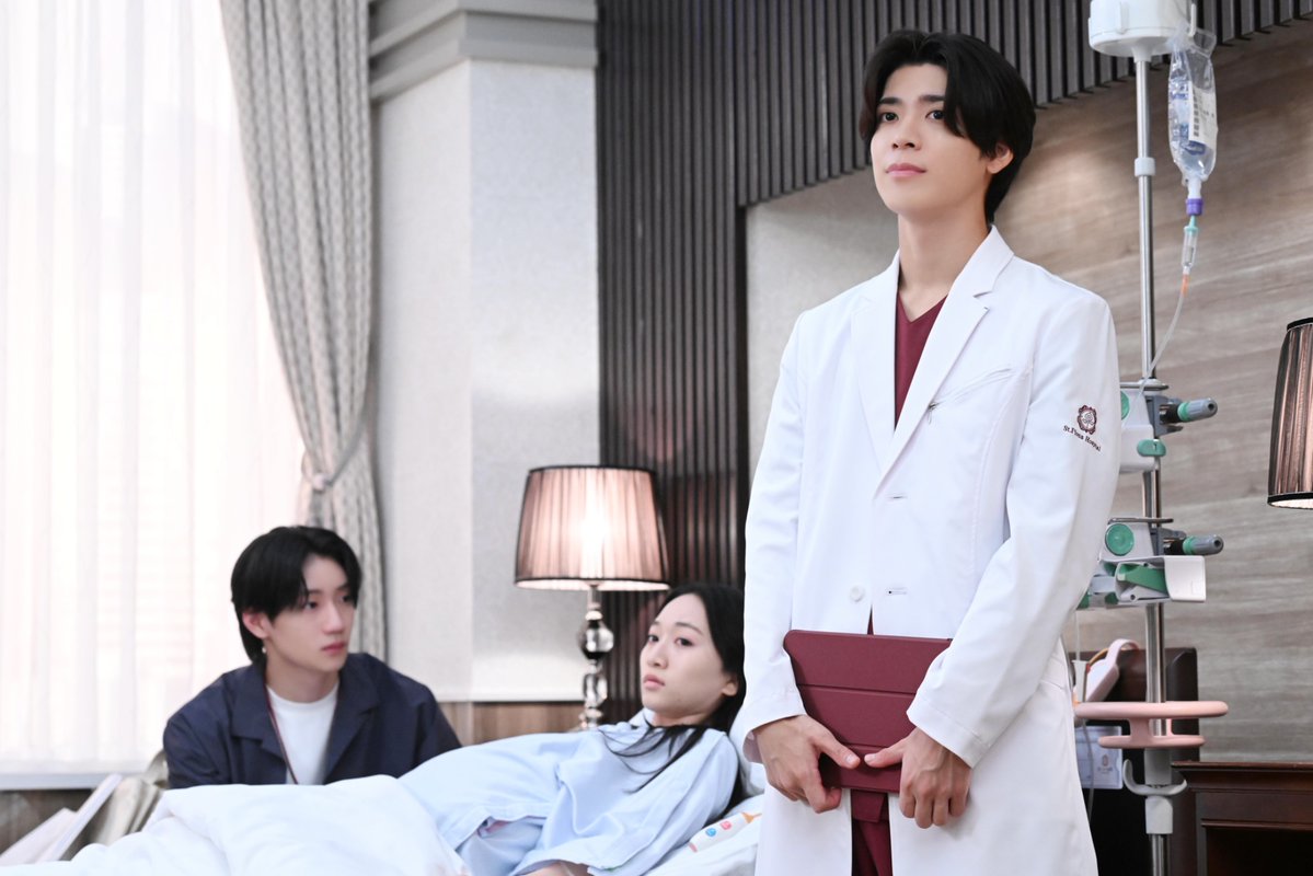 firstcry_ntv's tweet photo. ／
#ファーストクライ 母子救命救急班👶
🏥【最終回】今夜𝟏𝟎時
＼

産婦人科医・光井は
親友の死から立ち直ることができるのか？

そして、院長・神谷が最後に下す決断とは？
母子救命救急班、解体の危機…！
チームの運命は…！？

ぜひ最終回お見逃しなく！

https://t.co/H3JaHDyxGF

比嘉愛未
松島聡
真矢ミキ
三河悠冴
横溝菜帆
川﨑星輝(B&ZAI)