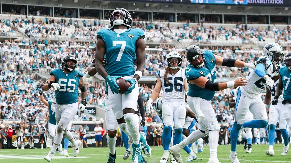 CadenBahry's tweet photo. Season Long Prop #9

Brian Thomas Jr. O 700.5 Rec Yds (Score)

This line is disrespectful!! Brian Thomas Jr had an amazing rookie year. Last year was a season from hell for BTJ, and he STILL hit this line.

Going into year 2 with Liam Coen, I think they will start to click a little better than last year. Everyone is dead set on Parker Washington season, and to that I say, why can't it be both?

This offense has the potential to be so good this year and can definitely support two 700+ yd WR. 

Brian Thomas is in his 3rd season as a 1st-round drafted WR. There is no more dangerous combination than that.