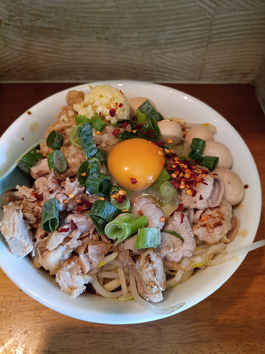 junhiroshima's tweet photo. ツイキャスってコラボ配信できるっぽい…コラボしましょうぞ

ラーメン屋さんの情報交換したいです！ https://t.co/TUBtI3kPsD