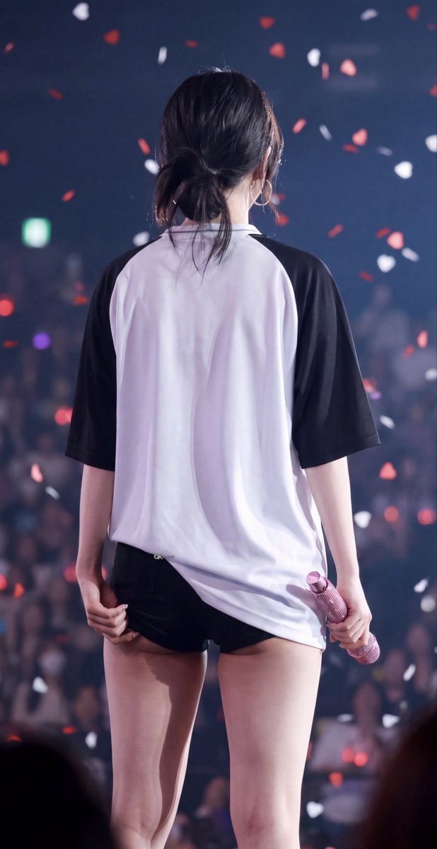 beollyeojwo's tweet photo. 지인이나 연얜 바치고 능욕 받거나 ㅈ올 받을 도태남들 디엠해❤️❤️💦 https://t.co/uFWycJ9NTy