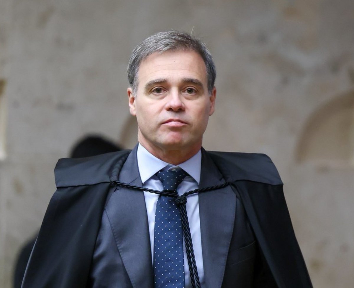 fiscaldofim's tweet photo. André Mendonça tem seu apoio? https://t.co/xb1VxeR4ln