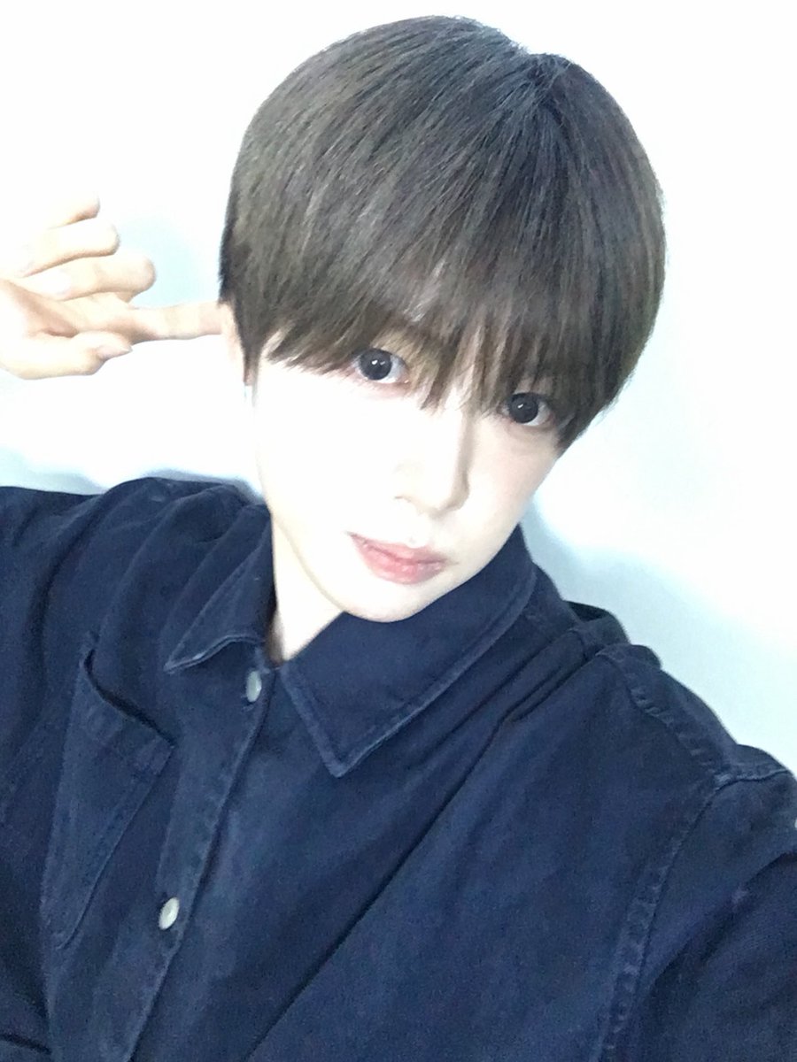 icancharmu's tweet photo. 김성준6s셀카 진짜감동이잇다… https://t.co/IoP5mBtETi