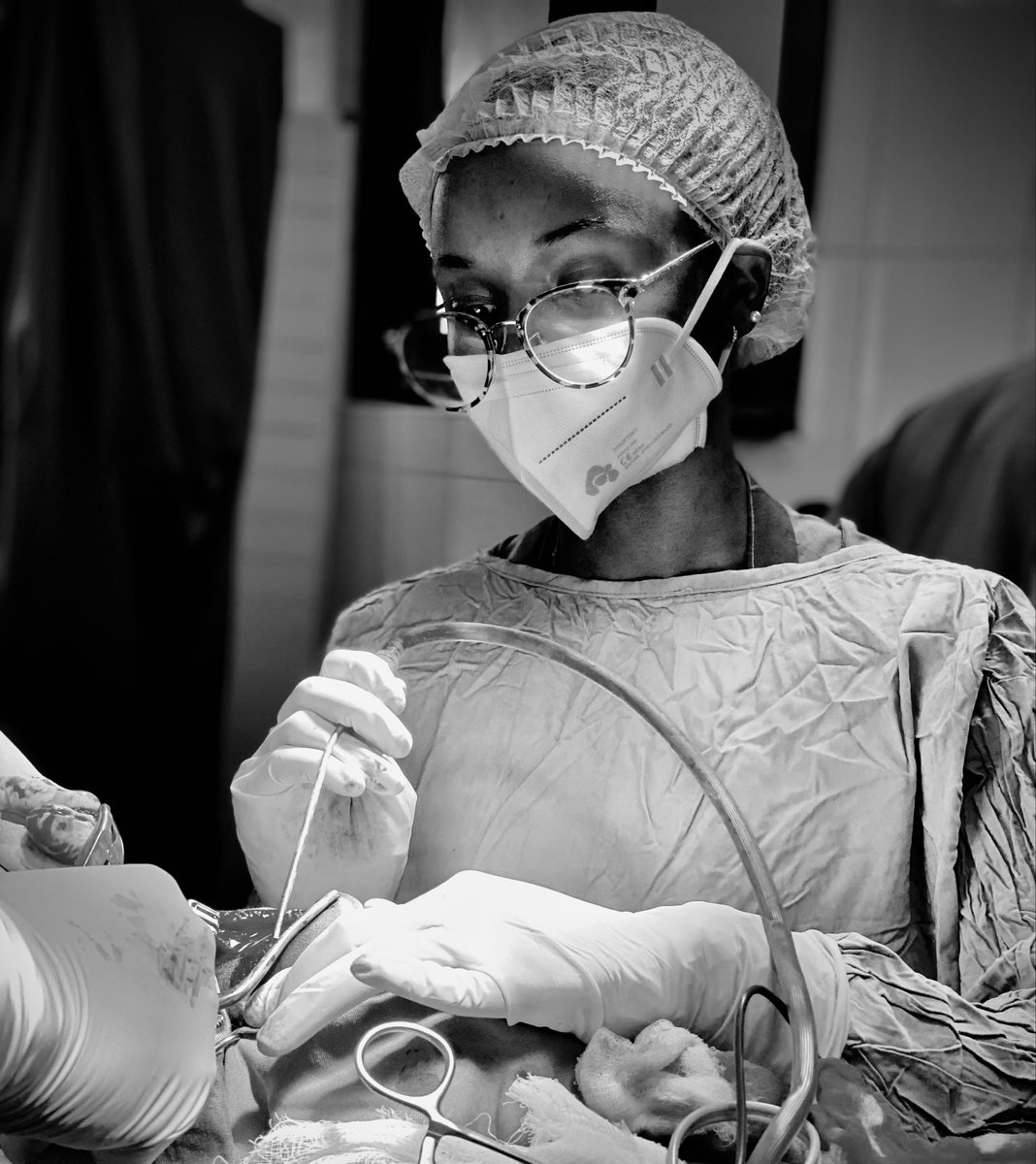 Hauwashitu_md's tweet photo. To every woman considering surgery: take your seat at the table. 🔪 

Surgery needs women! not just as surgeons, but as leaders, teachers, researchers and mentors.

It will challenge you. You may sometimes be the only woman in the room. But your hands are just as capable, your voice matters, and your perspective can change patient care.

Don’t let the perception that surgery is “a man’s field” make the decision for you.

We belong here. And we need more of us. ❤️