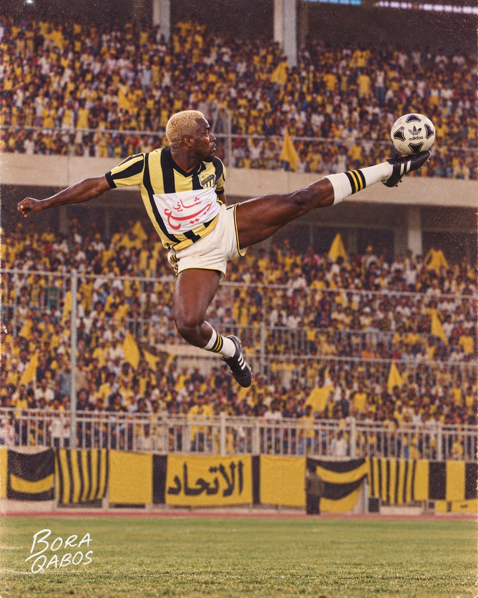 BoraQabos's tweet photo. مادام معايا القمر مالي ومال النجوم 🪩 https://t.co/8W0aVmH9ae