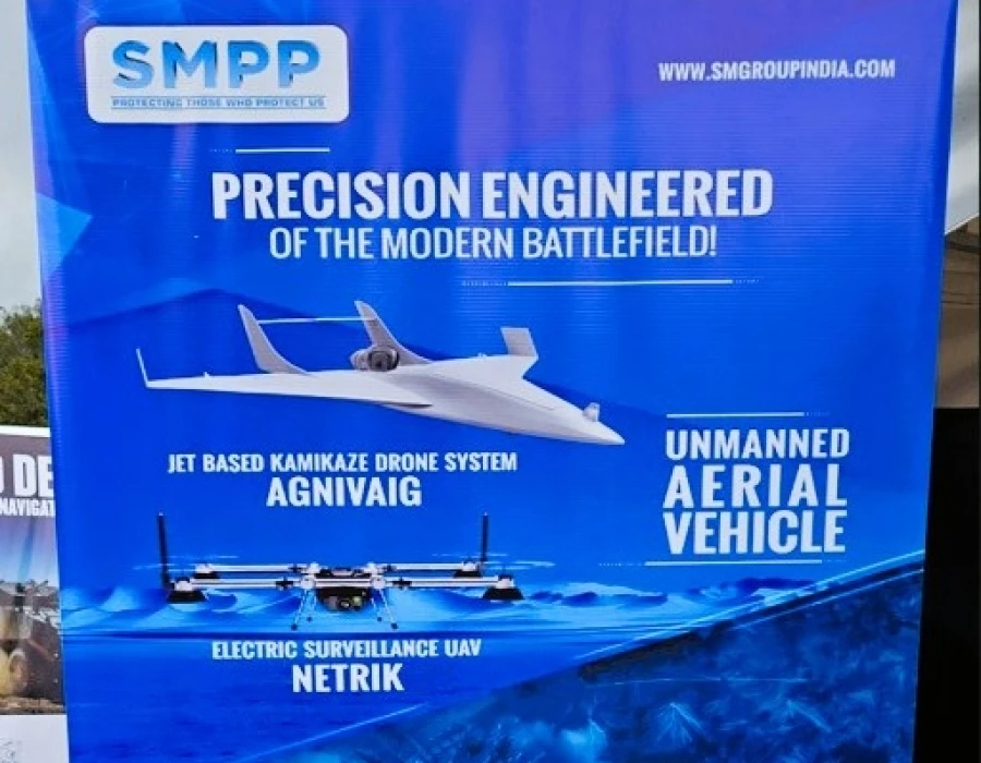 Infodefensa's tweet photo. 🔴#Sistemas | La compañía india #SMPP presenta en #Colombia su oferta de #UAV, municiones merodeadoras y protección balística ✈️ https://t.co/52xPJpOwcw 🛡️ https://t.co/6o0y1r4rAy
