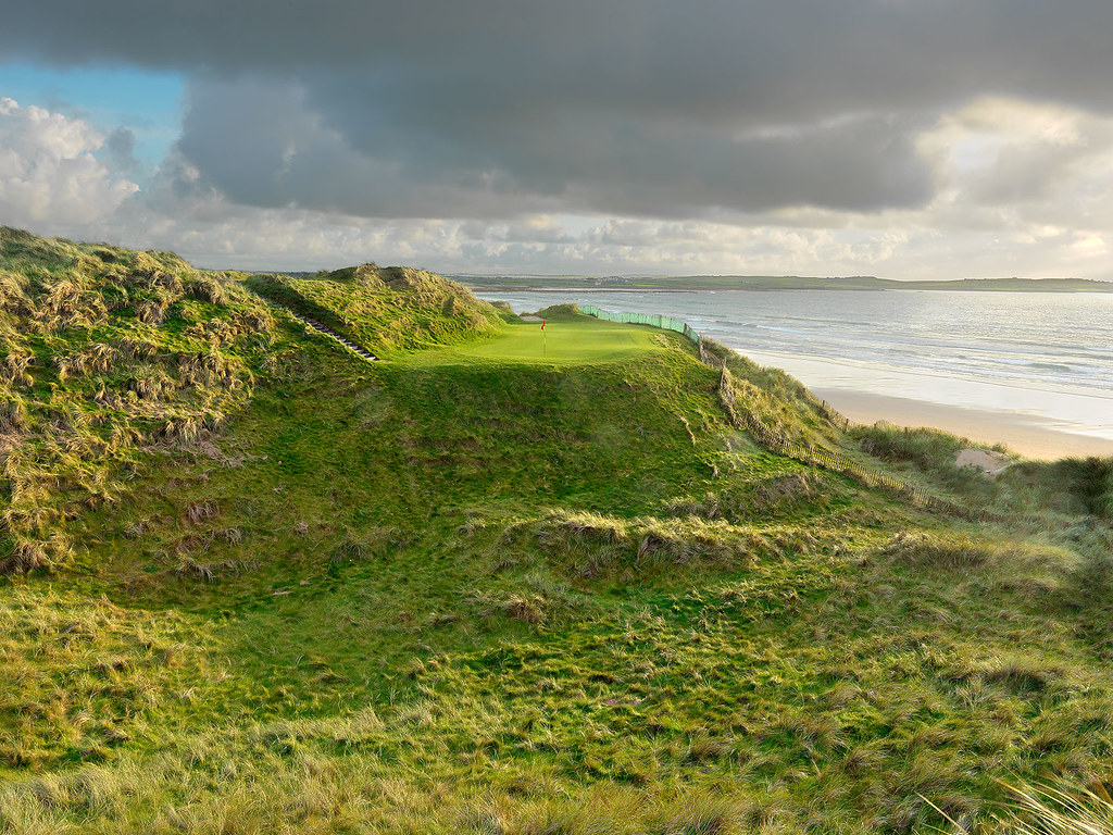 ted_koala's tweet photo. C'MON BERDARDETTE.  YOU CAN PLAY FROM THE LADIES TEE ...

In 2002 @TrumpDoonbeg opening as fellow #Aussie @SharkGregNorman takes the proverbial out of Bernie @TOURMISS when listed as 'Bernardette' on the tee sheet  😆😅

Read:  https://t.co/sJWEOuX3JH

✅ @TOURMISS (Bernie 🐨) https://t.co/3B8yE3XvUV