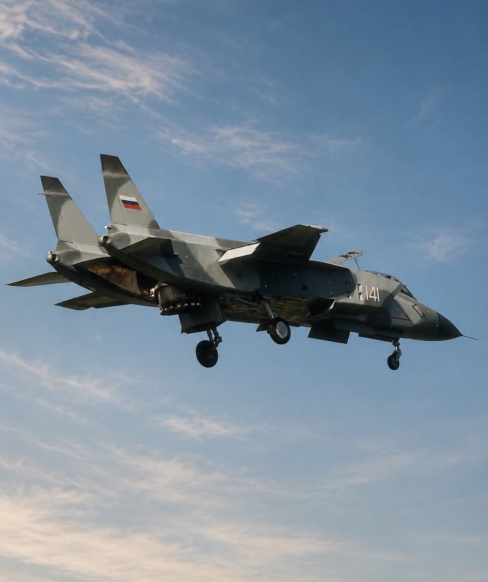 julyinasanj's tweet photo. 🇷🇺 Yakovlev Yak-141 "Freestyle" https://t.co/8VlUfnlH32