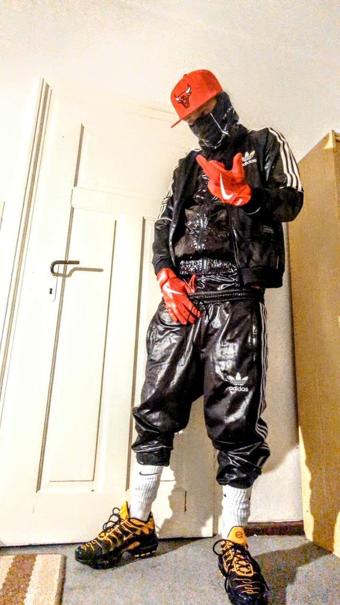 Snkr_96's tweet photo. Scally Chile Boy 🔥😈 
Bock zu Spieln Bro ? 👊 https://t.co/qbzxfjG4VT