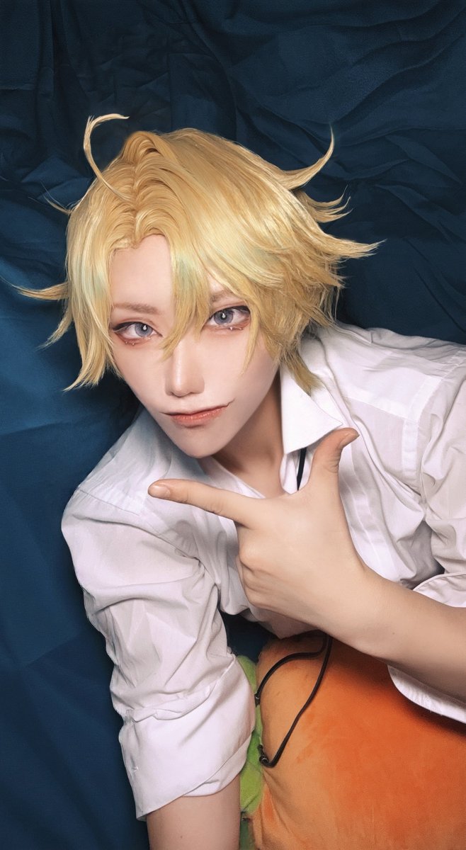 tachibana_sai's tweet photo. ⚠️cos 🐅🎻

お顔練習してみたので供養🙏🏻 https://t.co/YCd8HwmczZ