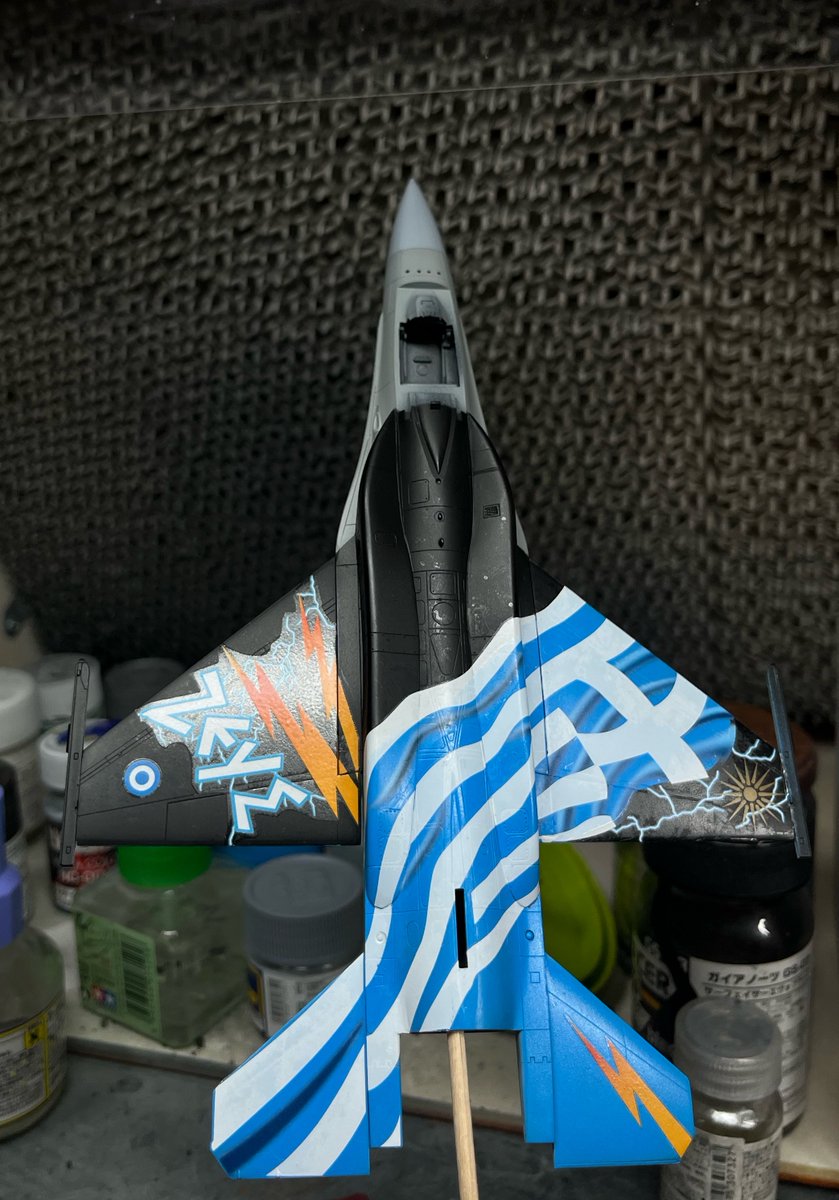 niconicorea's tweet photo. デカールワークその2！
やるな！ハセガワ！
なデカールで、非常に挑戦的なデカールでした(^◇^;)
もう少しデカールワーク続きますw

#ハセガワ
#ファイティングファルコン
#HAM7th https://t.co/BUwT1bEspv