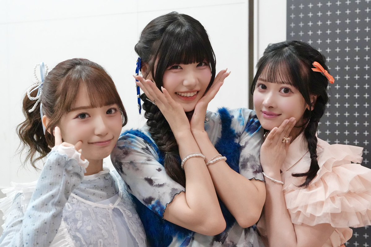 SWEET_STEADY's tweet photo. 💎🦋🍊

💙奥田彩友 @ayu_ss0107 
🩵音井結衣 @yui_ss0109 
🧡庄司なぎさ @nagisa_ss1029 

 #SWEETSTEADY 
 #すいすて https://t.co/j0jPAfTjqZ