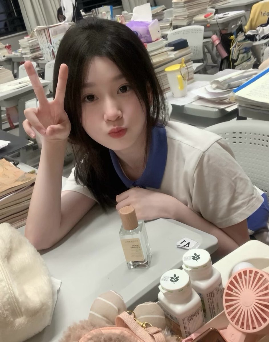 patybbwbeckman's tweet photo. 这个点有男生

新鲜出炉的饺子皮     

有人看吗？     赶紧看我要删了！！！ https://t.co/4cWq1YLe4A