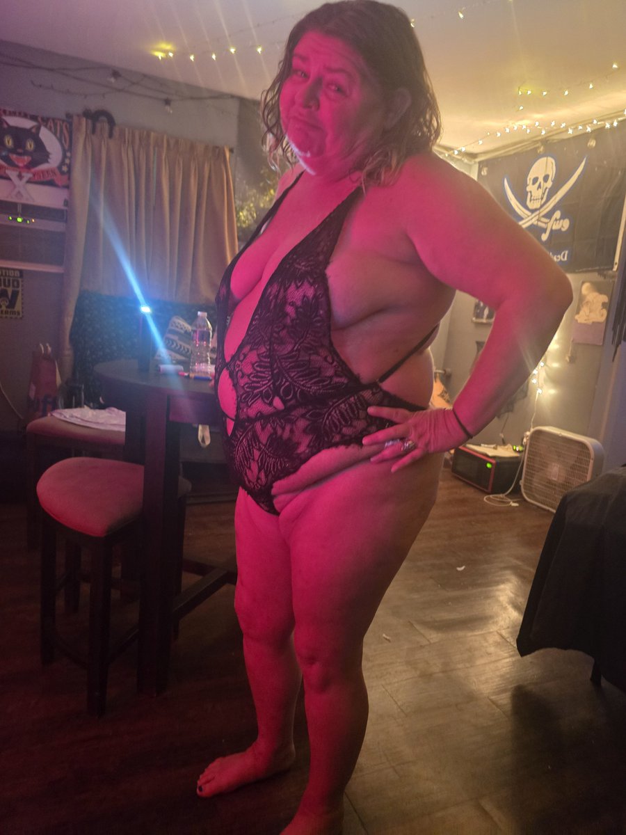 biracialbbc's tweet photo. Let's hang out!!! https://t.co/hm9FK3fzDR