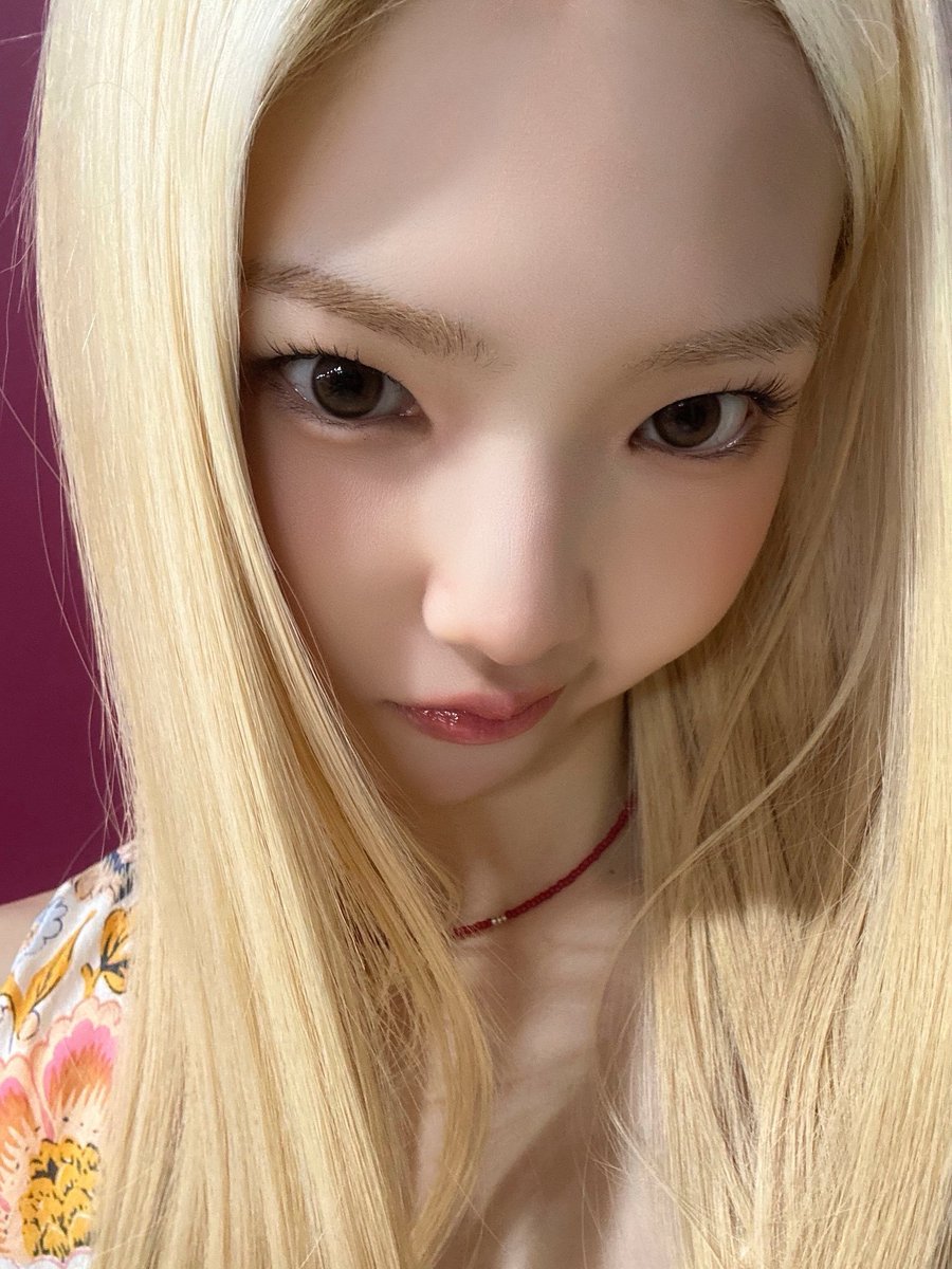 lemon_jju's tweet photo. 서희 진짜 키여미.. 귀여움... 따라갈자가없음을 느낌 https://t.co/tEryiofRyg