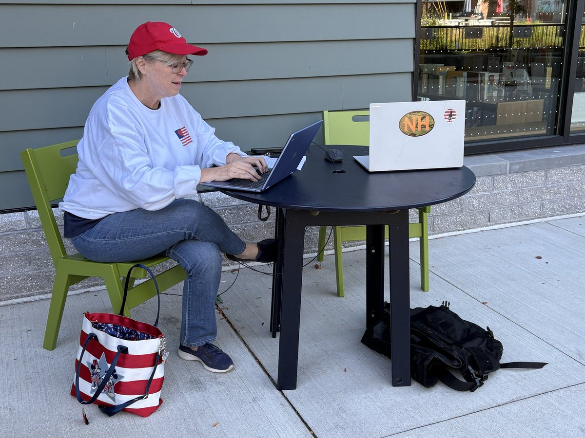 Lost4Space's tweet photo. @TPAction ballot representative @narwaller_nh (Allison Waller) making calls reminding conservative voters to vote today in New Hampshire. 

The last voter she spoke with was actually at the polls during the phone call 😆🤣 https://t.co/RLHvvL4mZA