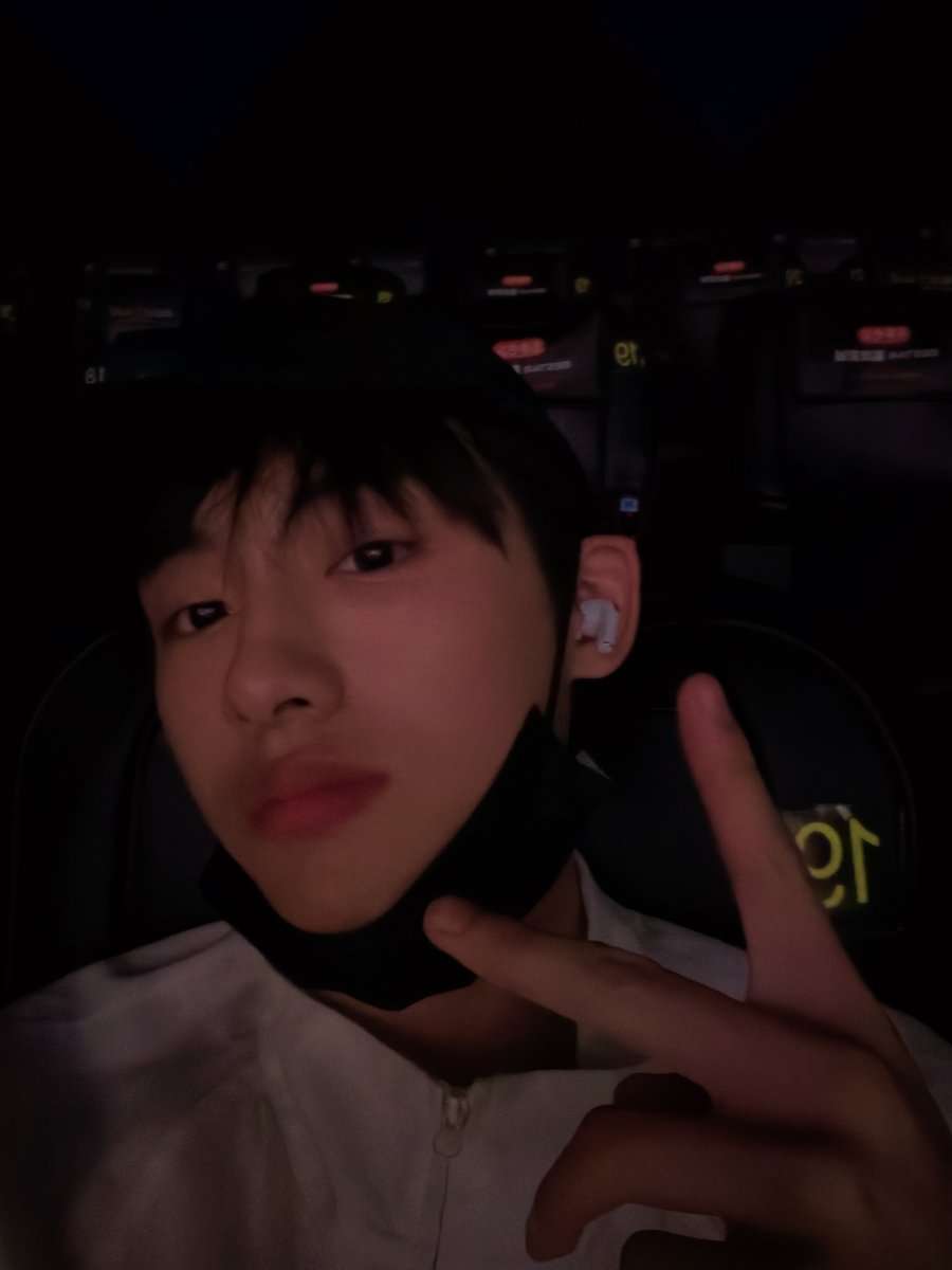soonyunqi's tweet photo. 260908 #WINWIN 💬 https://t.co/mWMbvFipM4