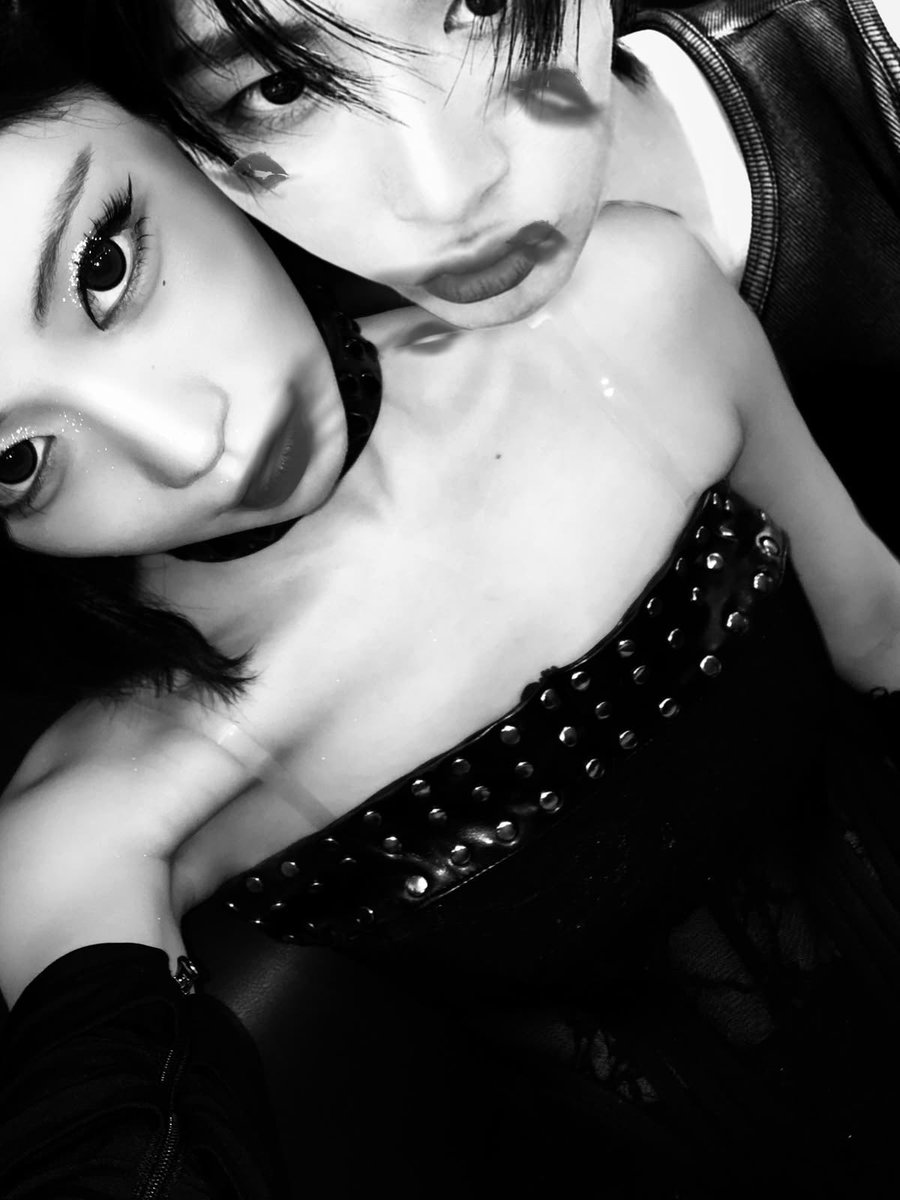 hanltaesan's tweet photo. marked by her https://t.co/vxukyIlLJQ
