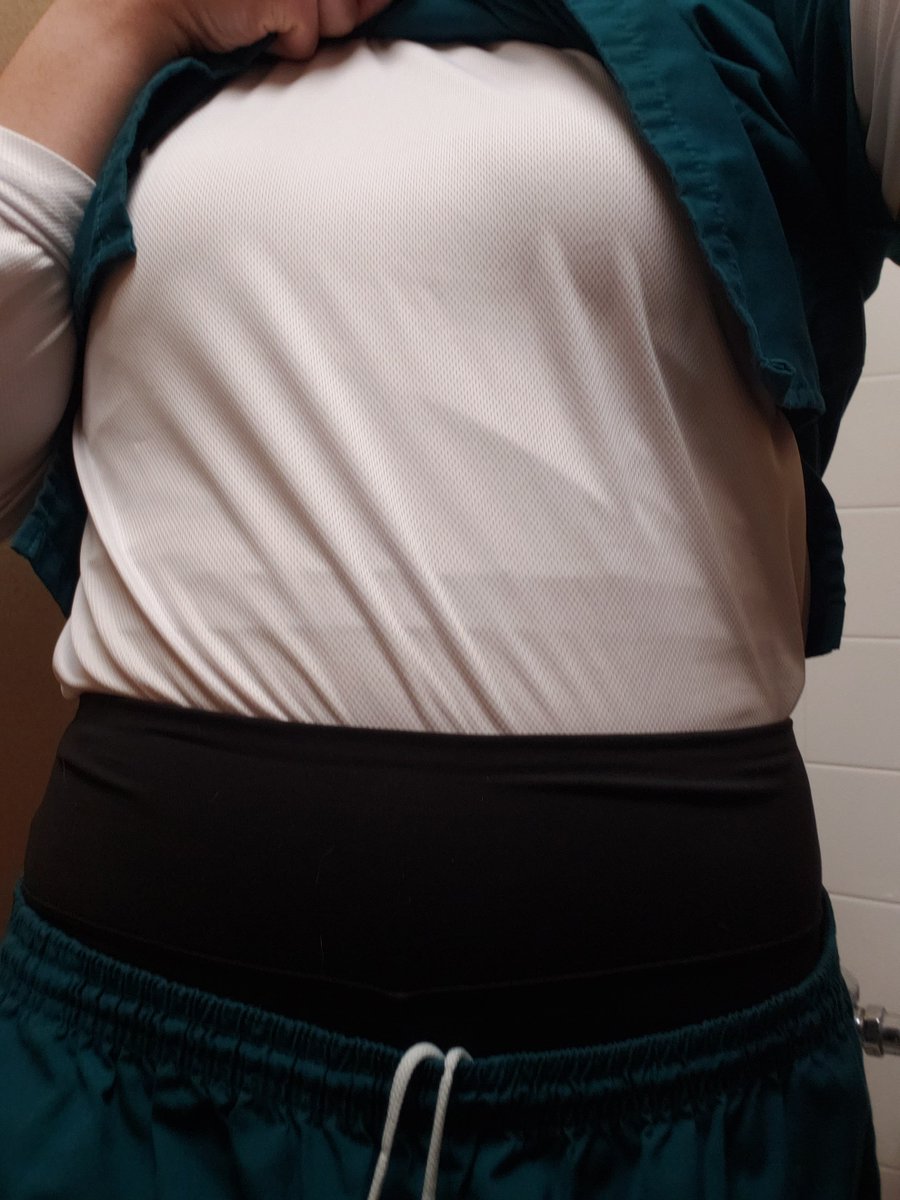 EstrogenQueen69's tweet photo. Back to college, no corset has me feeling self conscious, like my boobs are too small or I'm not curvy enough :(
#transgirl #nsfwtwt #trans https://t.co/Vy51jjk7E4