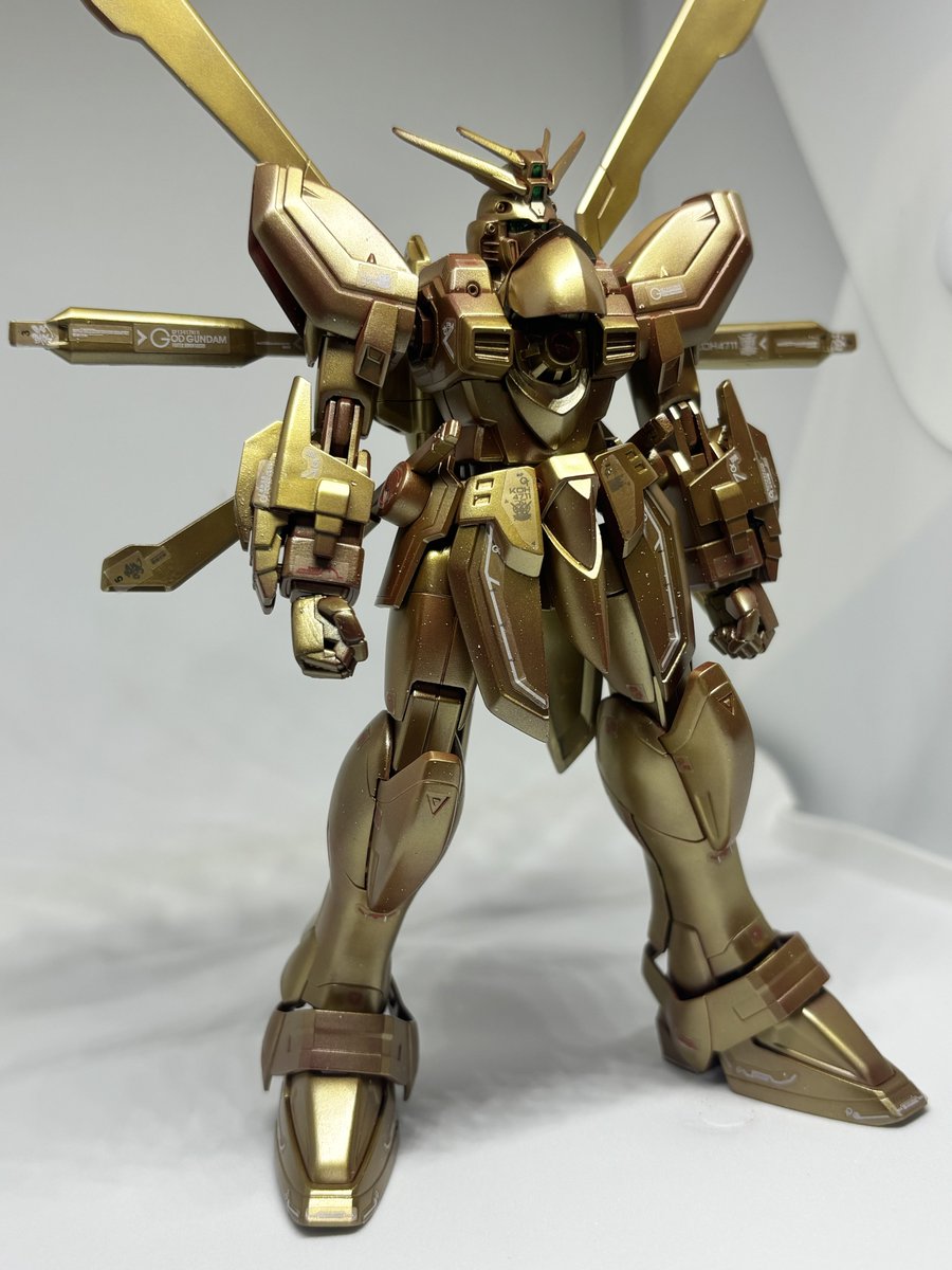 jhonney369's tweet photo. 備忘録

1・2
旧キット　ケンプファー

サフ:シルバー
プリズムブルーブラックにクリアブルー数滴

3・4
HG ゴッドガンダム

サフ:オキサイトレッド
クリアゴールド https://t.co/gqKKxIfyq6