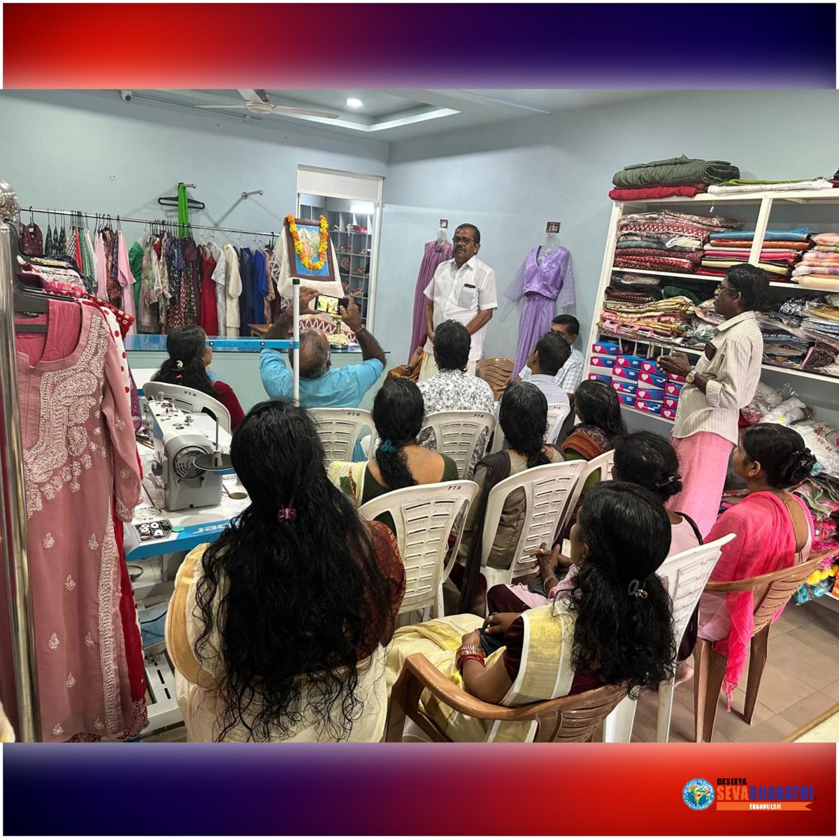 DeseeyaE's tweet photo. Sevabharathi Piravom Unit inaugurated a free tailoring training centre near Piravom Bridge at Thread and Looms Boutique, presided over by President Smt. Shanthakumari and inaugurated by Sri K.G. Jayakumar. Training commenced under the guidance of Smt. Sheela Das.

#Sevabharathi https://t.co/BdvlKbJga1