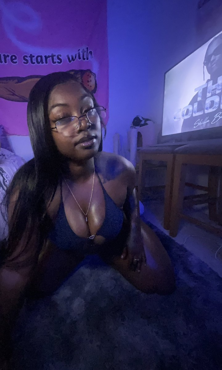 thickycoco's tweet photo. Let me eat that dick this morning 🥺 https://t.co/cveAp39itO