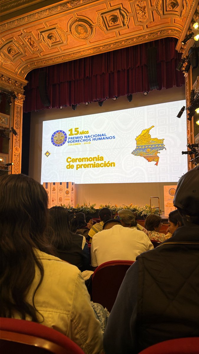 Conpa_paz's tweet photo. #Avances | Estuvimos Ceremonia de premiación de los 15 años del Premio Nacional de Derechos Humanos; acompañando a líderes territoriales que han luchado por la protección y salvaguarda territorial.
#Premioddhh #DerechosHumanos #Lideres @Rimoro14 @SwedeninCOL https://t.co/gDsqoWRG3L