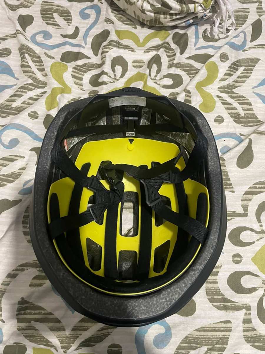 ha5bi_'s tweet photo. #fnfjb
helm specialized align II MIPS
size large 58-62cm
kondisi super mulus
700k no box
lokasi malang kota, oren bisa https://t.co/AiOMLlwPvG