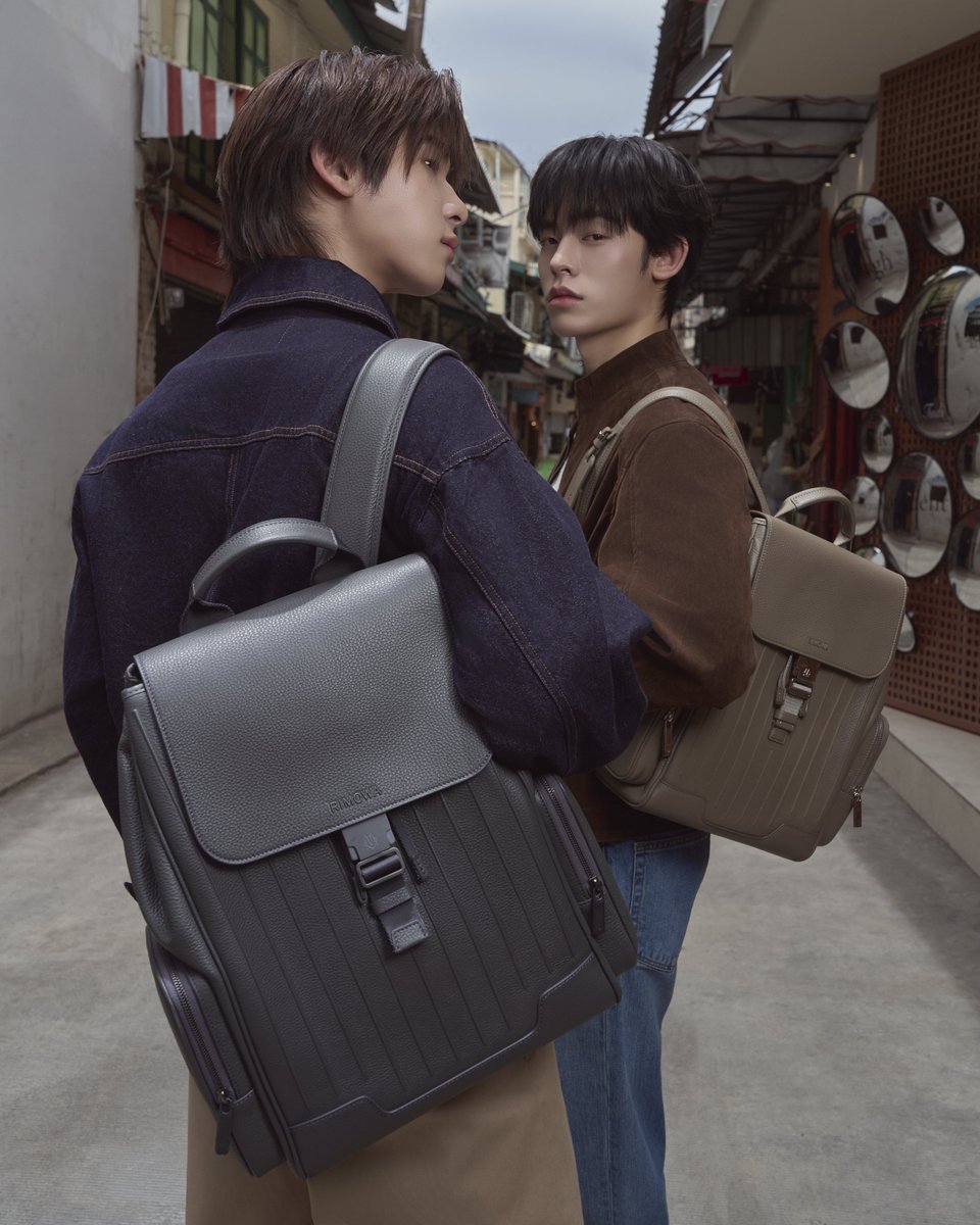 girlngloss's tweet photo. หล่อแพ็กคู่ มีสไตล์ ดูดีในทุกโมเมนต์✨ 

#RIMOWANeverStill #RIMOWA

ตี๋ตี๋ วันพิชิต" และ "ป๋อ ศุภการ" ถ่ายทอดสไตล์ที่พร้อมเคลื่อนไหวไปกับทุกจังหวะชีวิต ผ่าน RIMOWA Never Still คอลเลกชั่นที่ผสานดีไซน์เรียบหรู ฟังก์ชัน และความคล่องตัวไว้อย่างลงตัว 

#TeeteePor #ตี๋ตี๋ป๋อ
#twnpich #porsuppakarn