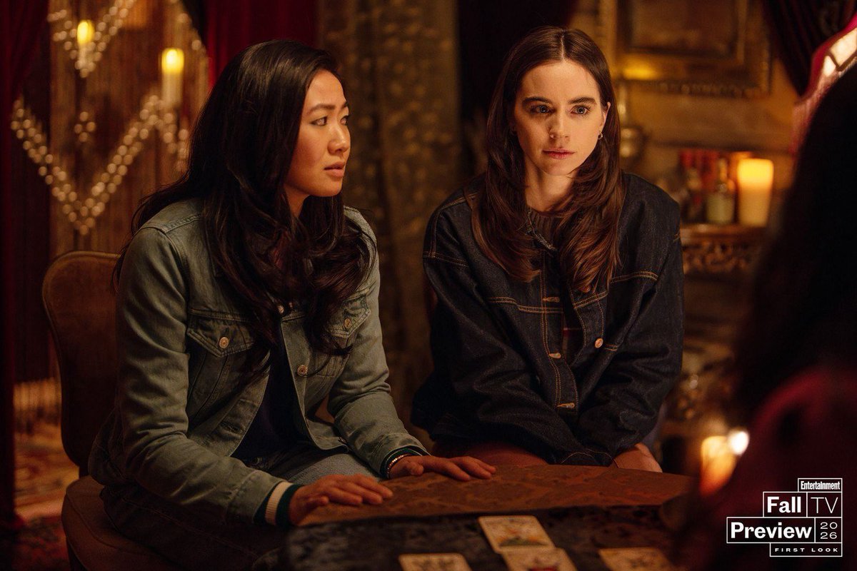 buzz_newzz's tweet photo. “The final season of 'Yellowjackets' is not holding back.
Five years after its premiere, the girls are finally being rescued! EW's exclusive first look at the final season of #Yellowjackets digs into the aftermath of the wilderness (and Wilderness) [...]”

(@EW via IG) https://t.co/J6zoE2VQlR
