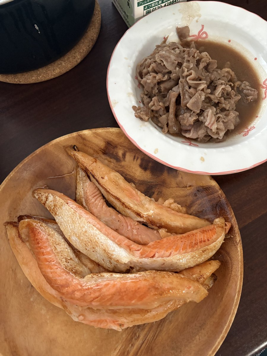 DtMlekz's tweet photo. 生活費(食費)かかりすぎるね https://t.co/PCdwJp0oZ4