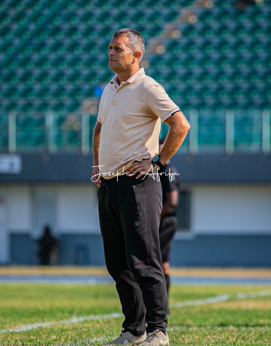 GhanaLeague's tweet photo. 🧠 Nebojša Kapor.

First @HeartsOfOakGH coach to win the opening league match since Kenichi Yatsuhashi in 2016. 

#GPL #GPLisBack https://t.co/Xu9Nsl6P23
