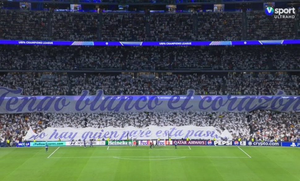 MDiao10's tweet photo. "Mon coeur est blanc. Personne ne pourra arrêter cette passion." 🤍

Wow tellement profond ça.
L'un des tifos que j'aimes le plus. https://t.co/avQDjZtJoJ