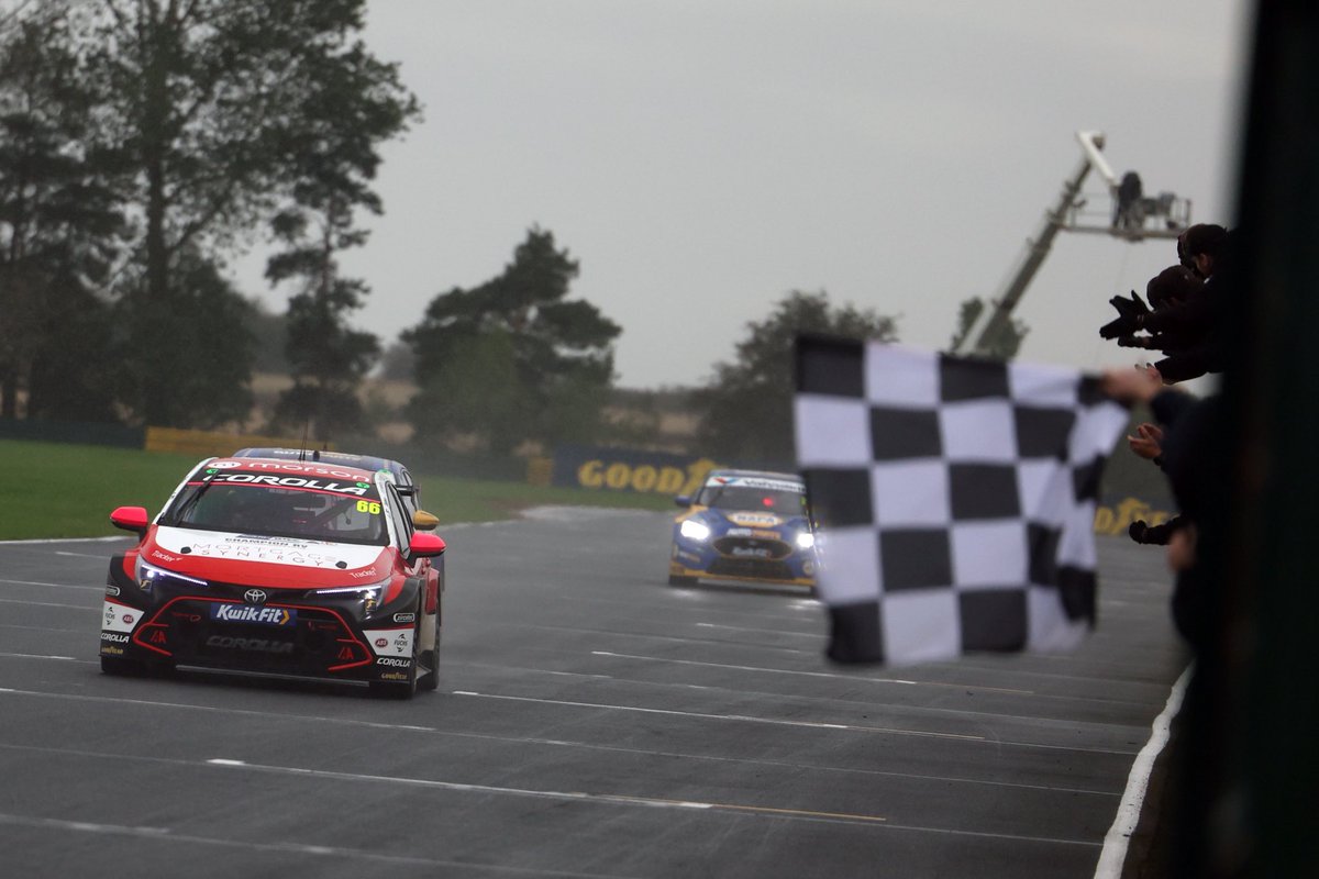 RidgelineWraps's tweet photo. Good to see you back where you belong, @cooksport - pulling up to that @BTCC P1 board 🥳

Well done to the @SpeedworksMS crew on a strong weekend at @Croft_Circuit. That red Corolla certainly looked good leading the field 😉🙌

📸 @JakobEbrey 

#RidgelineWrapsUK #BTCC https://t.co/SByzjDedgP