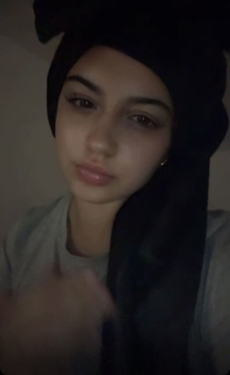 reine_labeaute tweet picture