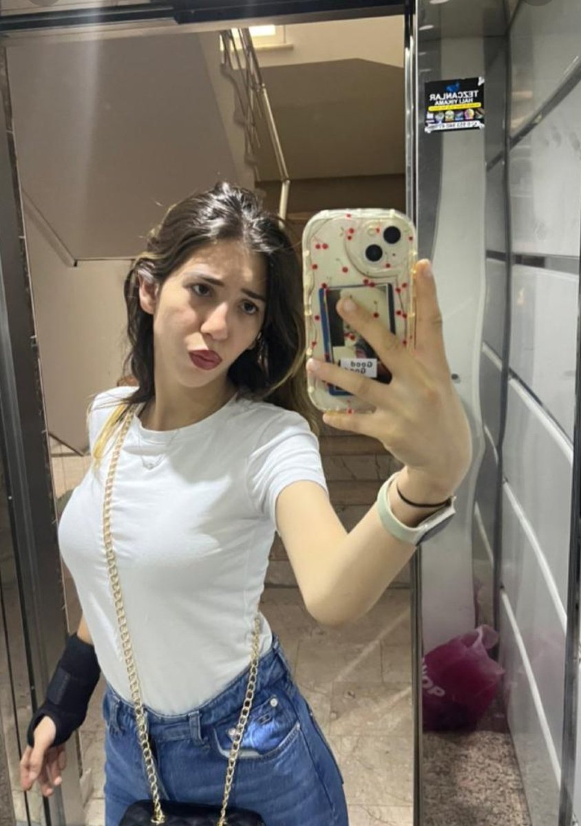 KKraalll's tweet photo. #ensest
Kuzen sert yorumlar https://t.co/DizSf9jhfD