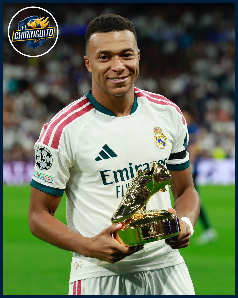 elchiringuitotv's tweet photo. ⭐️ MBAPPÉ SIGUE A LO SUYO.

✅ Presentar la Bota de Oro 2025/26 al Bernabéu.

✅ Marcar el primer gol del Madrid en #UCL. https://t.co/tR5KgV2Bmf
