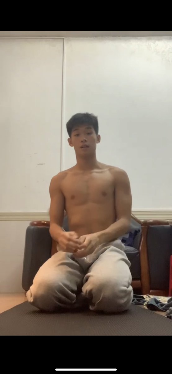 iceonLce's tweet photo. 直男🈶️完整版视频 https://t.co/fzK8onGaz9